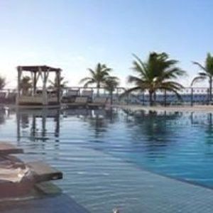 Meet your Posher, Laurie